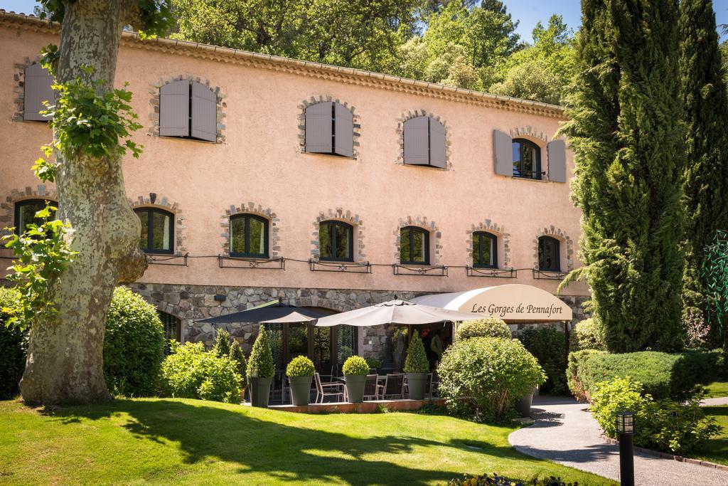 Hostellerie Les Gorges De Pennafort Callas Номер фото