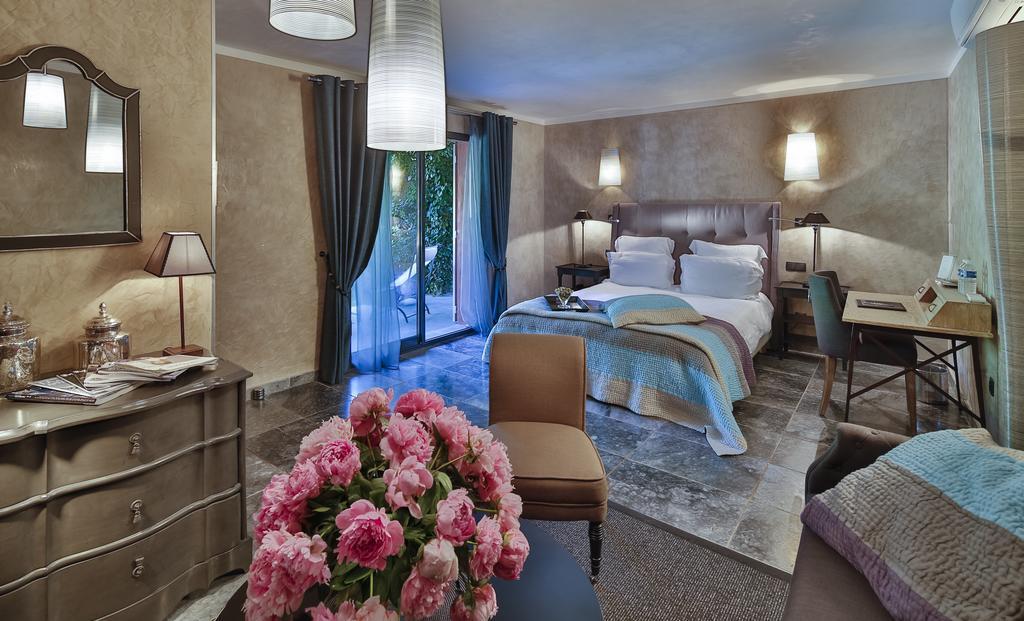 Hostellerie Les Gorges De Pennafort Callas Номер фото