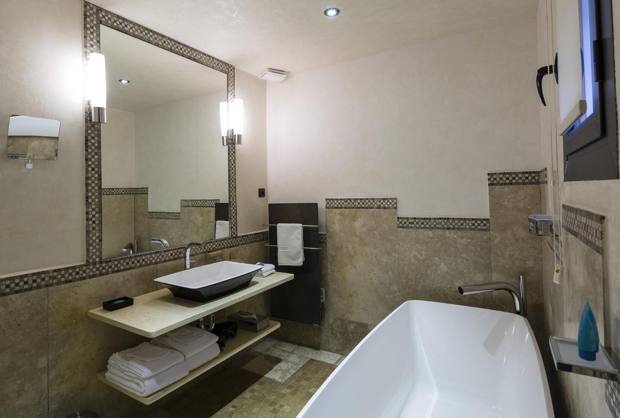 Hostellerie Les Gorges De Pennafort Callas Номер фото